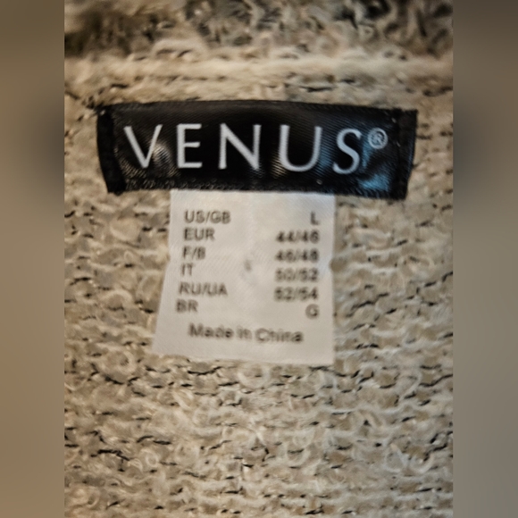 Cozy Sweater - Picture 5 of 6